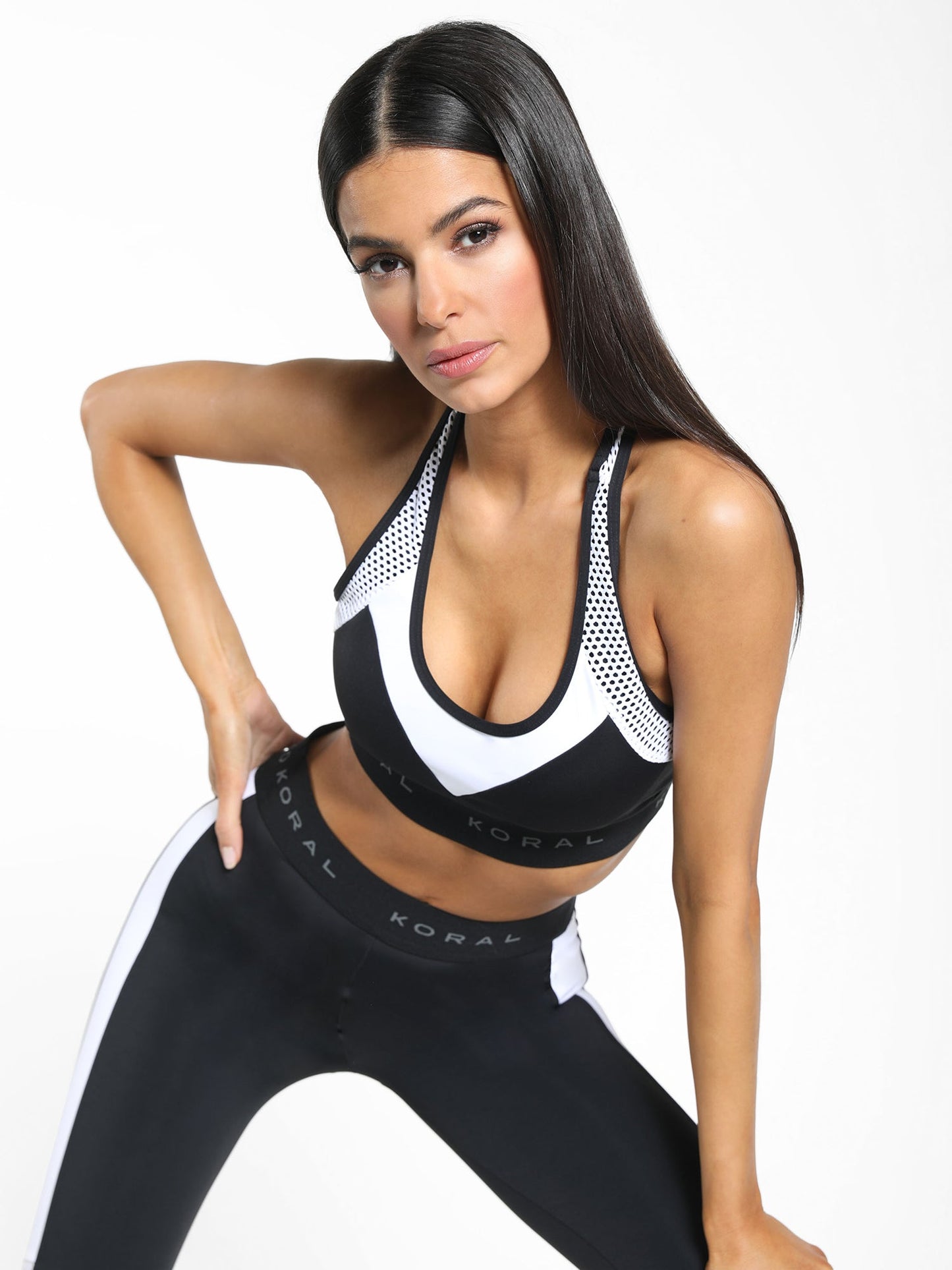 Emblem Versatility Blackout Bra - Black/White